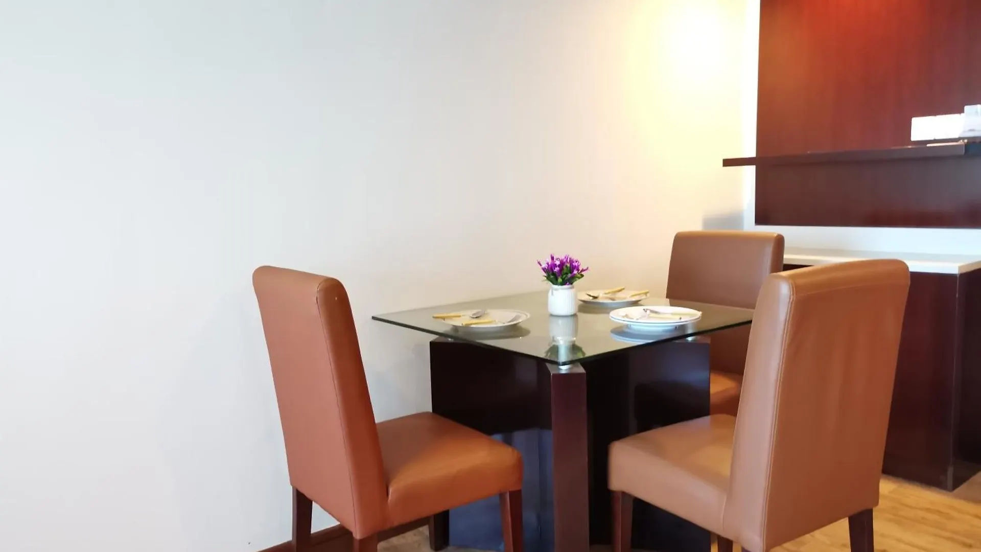 Ming Greenage Suite 明绿时代套房 @Kota Kinabalu 亚庇市中心 0*,  Μαλαισία