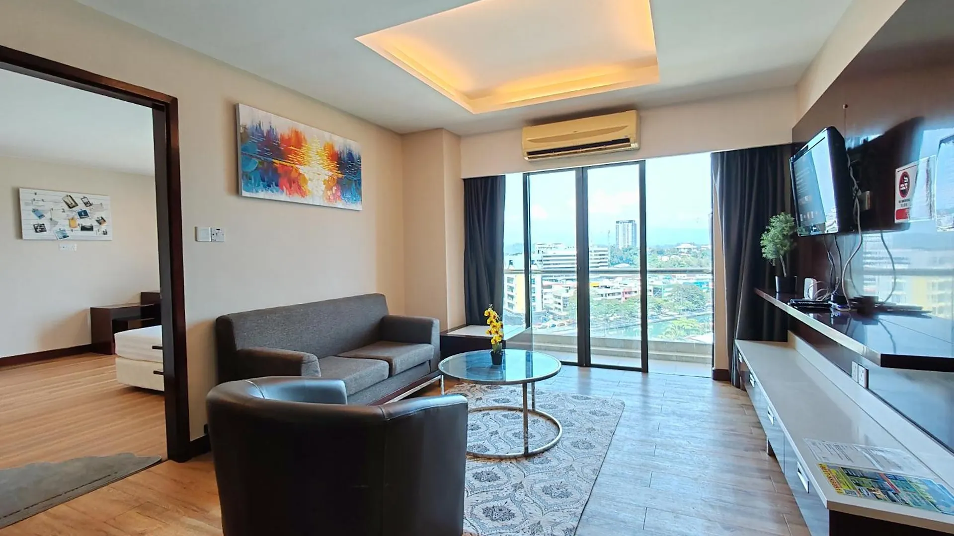 Ming Greenage Suite 明绿时代套房 @Kota Kinabalu 亚庇市中心